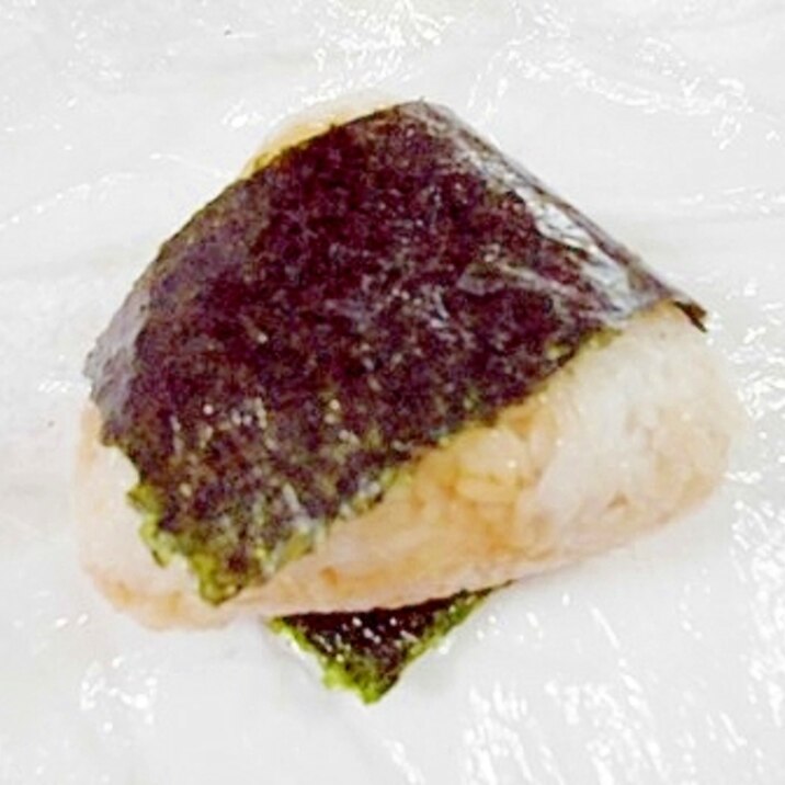 かんぱちの塩コショウ焼きおにぎり レシピ 作り方 By V るん 0394 楽天レシピ かんぱちの塩コショウ焼きおにぎり レシピ 作り方 By V るん 0394 楽天レシピ